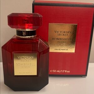 Victoria's Secret Bombshell Intense 1.7 oz. Eau de Parfum New in box-unwrapped